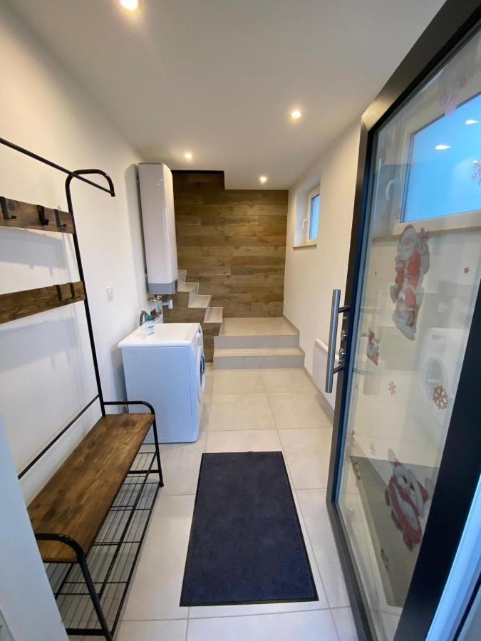 Il Vialetto , Appartement Milano , Spacieux, Tout Confort, Au Calme Jeumont Exterior photo